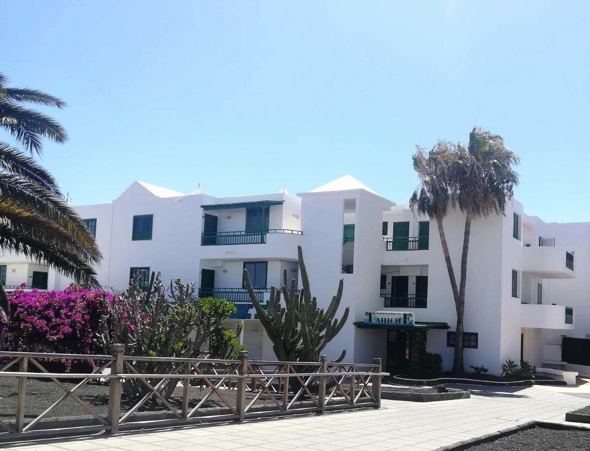 Marina Beach-Apartamentos Tahiche Costa Teguise Eksteriør bilde